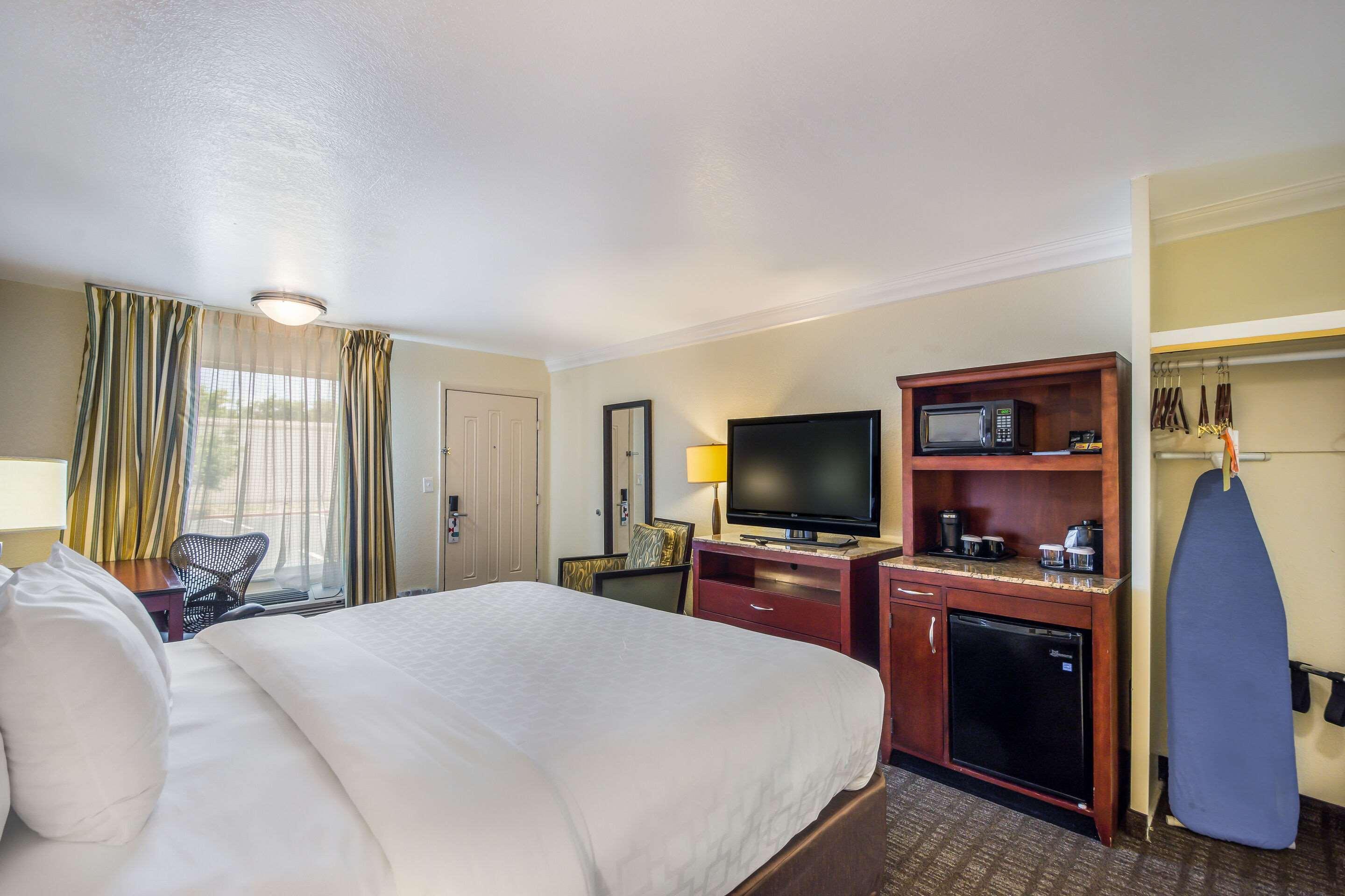 Clarion Inn & Suites Central Clearwater Beach Kültér fotó