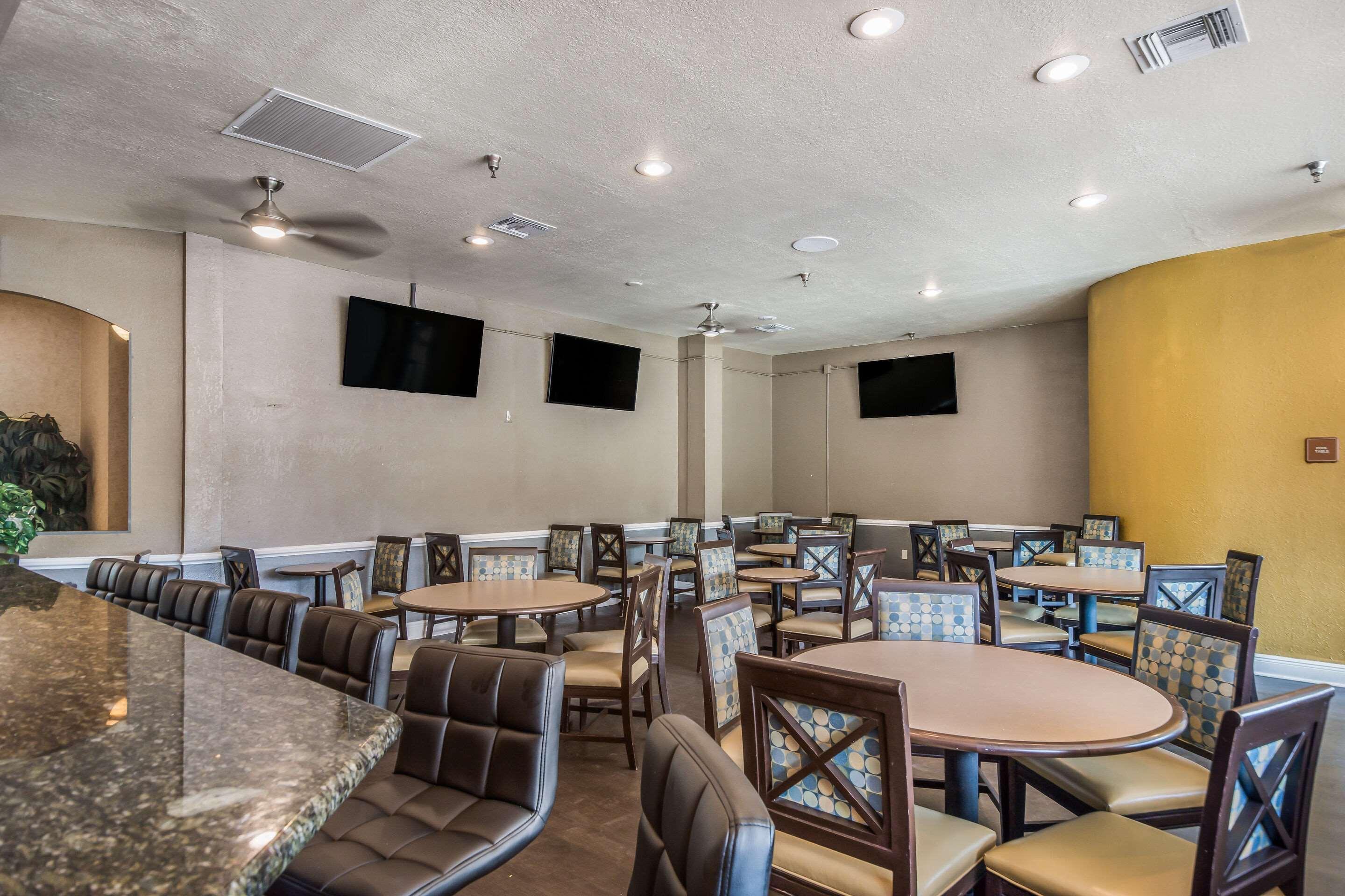 Clarion Inn & Suites Central Clearwater Beach Kültér fotó