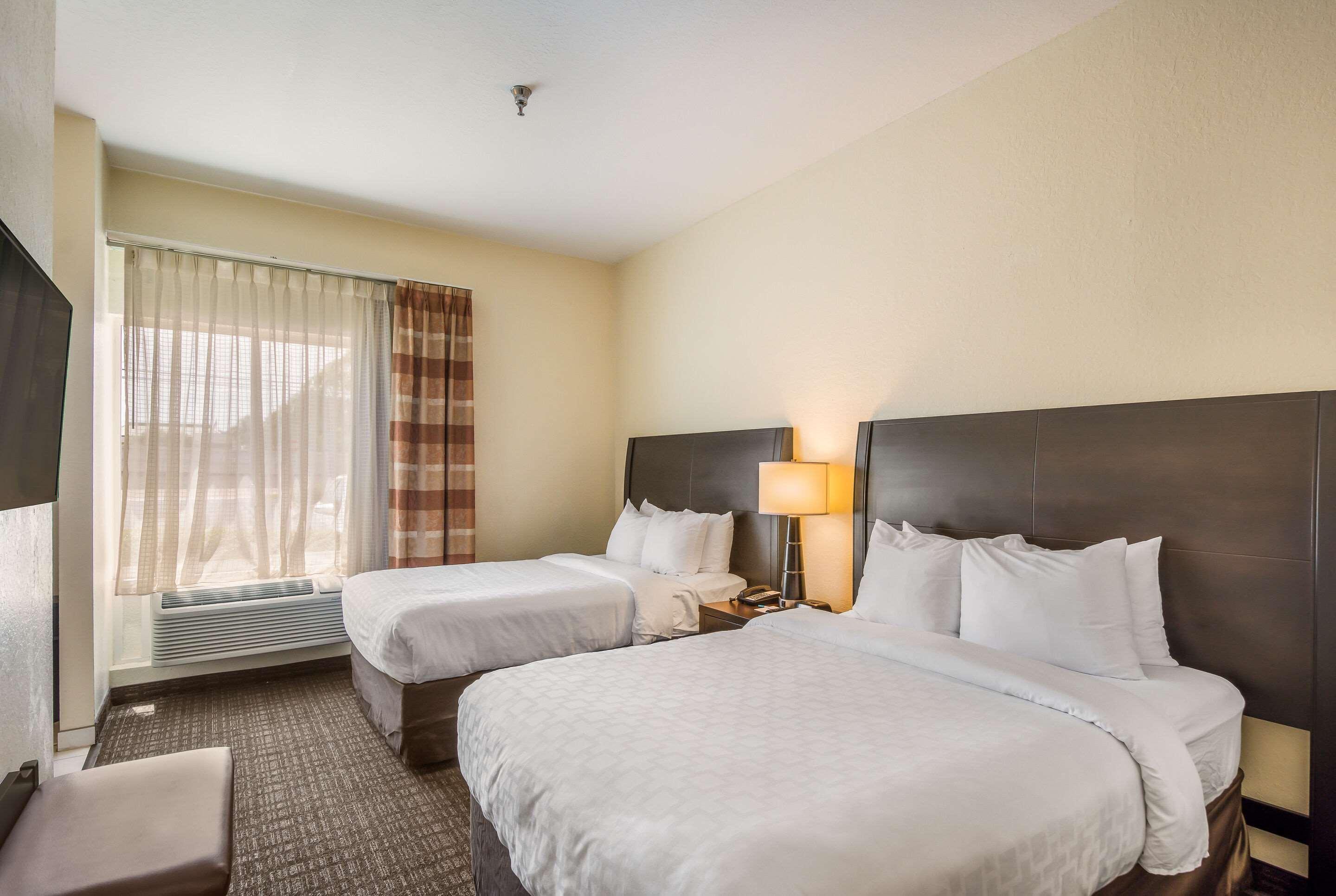 Clarion Inn & Suites Central Clearwater Beach Kültér fotó