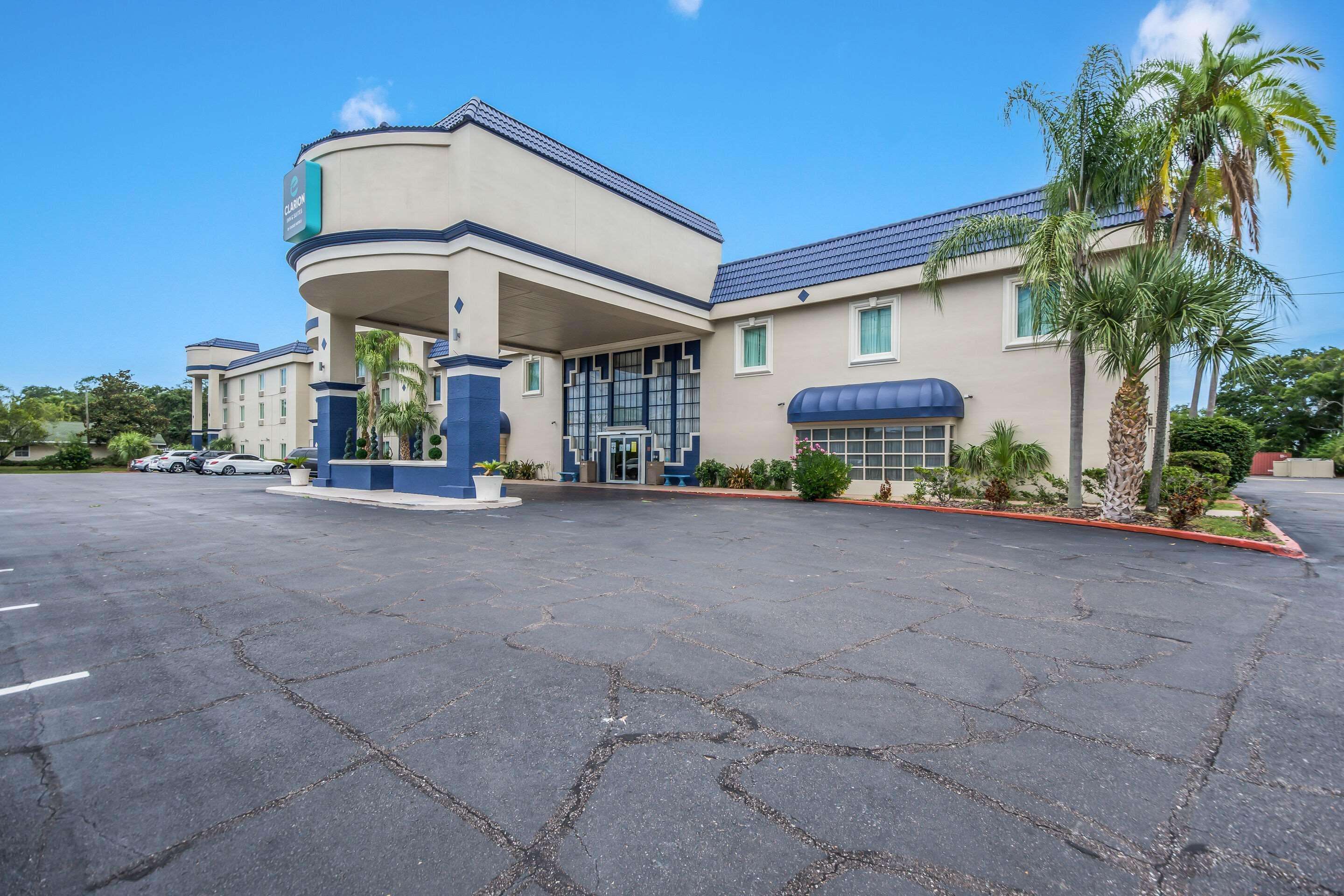 Clarion Inn & Suites Central Clearwater Beach Kültér fotó